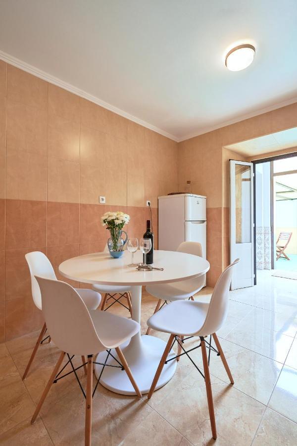 Spacious And Renovated Apartment With Amazing Patio, By Timecooler Lisabona Exterior foto