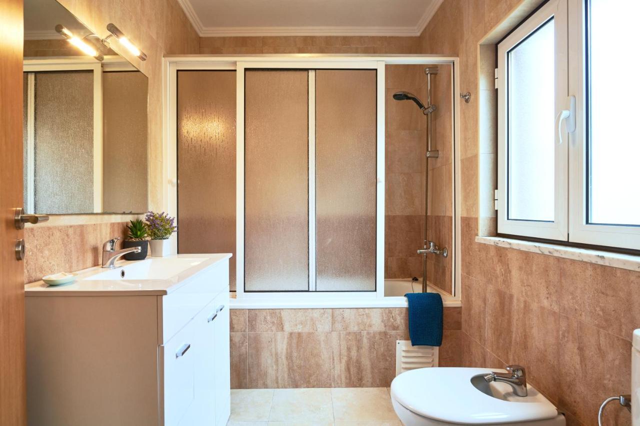 Spacious And Renovated Apartment With Amazing Patio, By Timecooler Lisabona Exterior foto