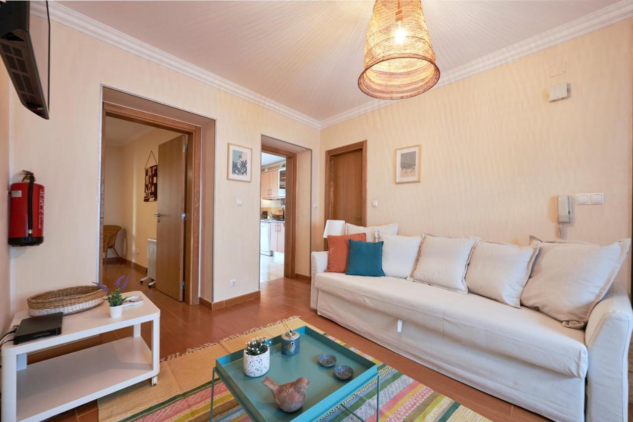 Spacious And Renovated Apartment With Amazing Patio, By Timecooler Lisabona Exterior foto