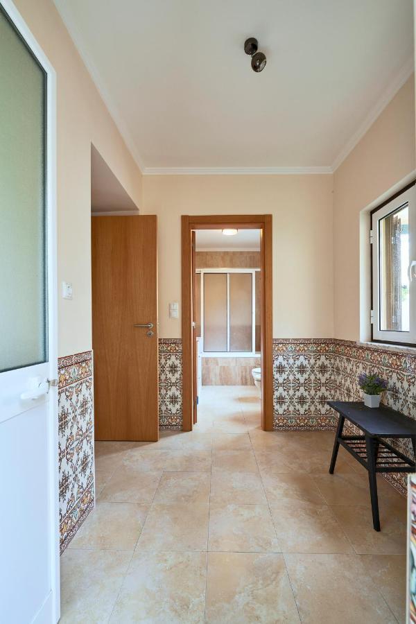 Spacious And Renovated Apartment With Amazing Patio, By Timecooler Lisabona Exterior foto