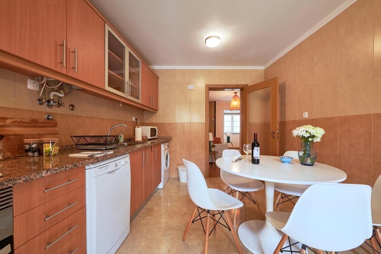 Spacious And Renovated Apartment With Amazing Patio, By Timecooler Lisabona Exterior foto