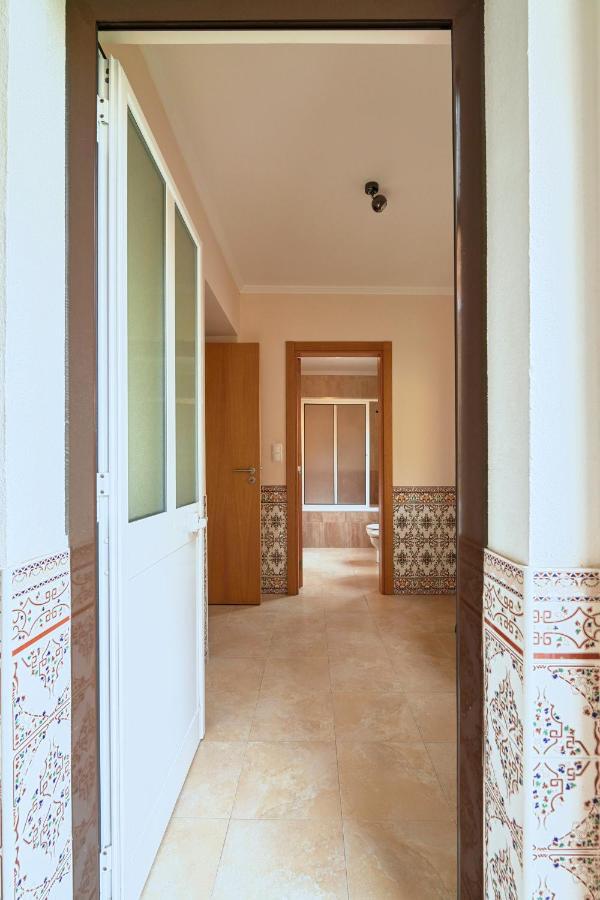 Spacious And Renovated Apartment With Amazing Patio, By Timecooler Lisabona Exterior foto
