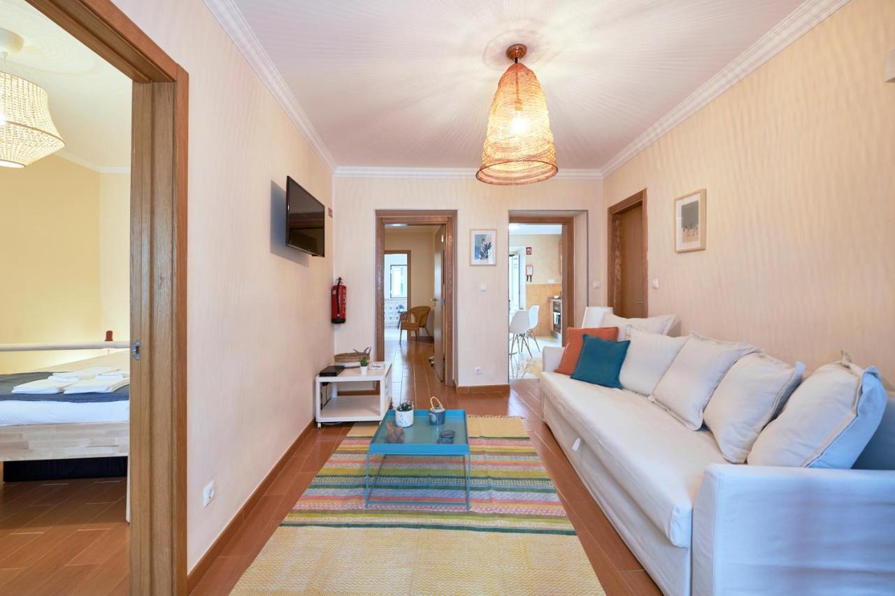 Spacious And Renovated Apartment With Amazing Patio, By Timecooler Lisabona Exterior foto